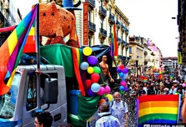 Montpellier termine la saison des Gay Pride de France 2015
