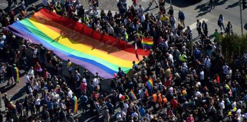 30 000 personnes à la Gay Pride de Varsovie 2016