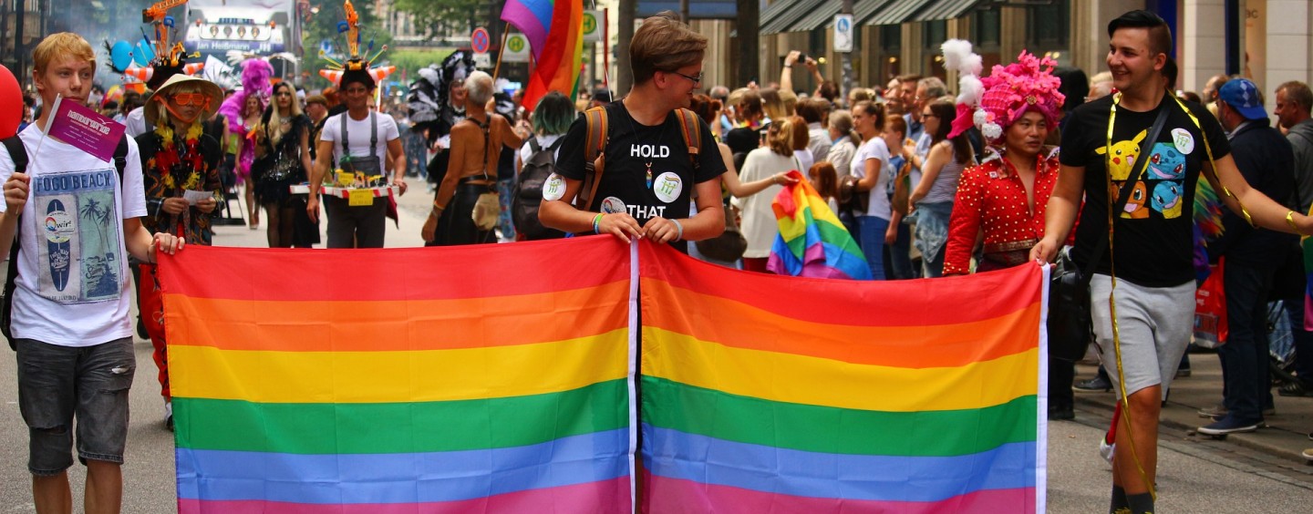 norvégien gay rencontres sites 10 conseils pour sortir avec une mère célibataire