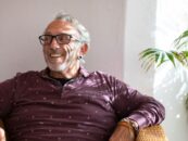 Il est temps de prêter attention aux Américains plus âgés vivant avec le VIH, disent les défenseurs