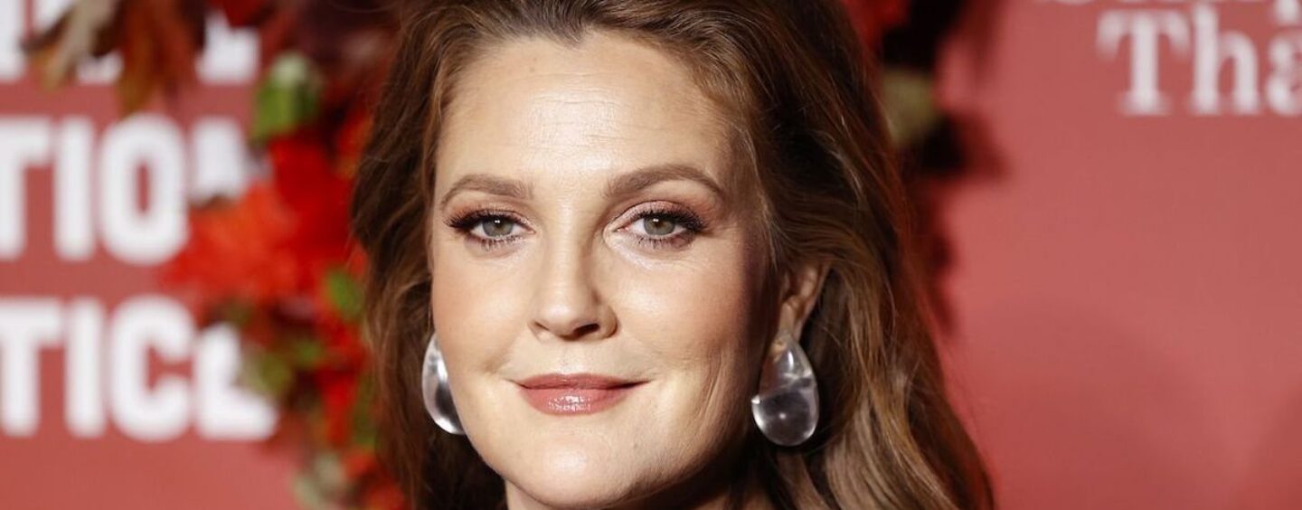 Drew Barrymore inverse le cours du retour de la série alors que les écrivains et les acteurs restent en grève