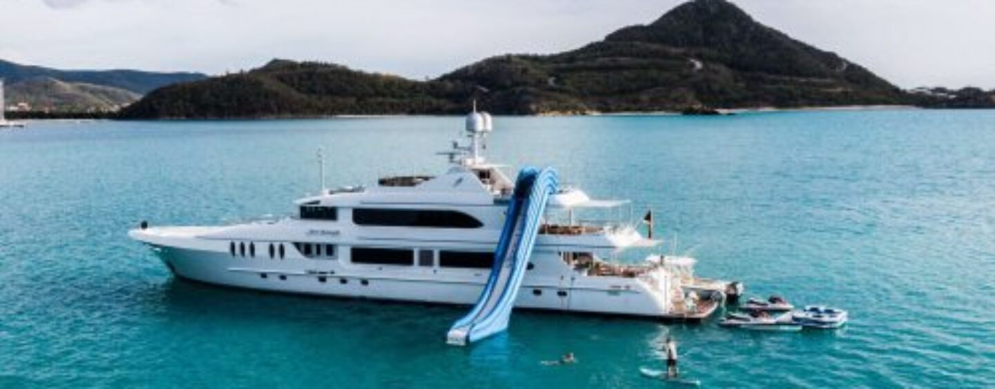 Les 10 principales raisons de planifier une location de yacht privé dans les Caraïbes