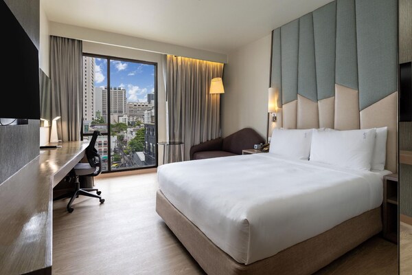 Holiday Inn Express Bangkok Sukhumvit 11 - Petit-déjeuner gratuit