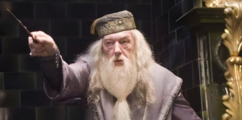 Sir Michael Gambon, la star bien-aimée d’Harry Potter, est décédé à l’âge de 82 ans