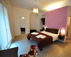 Deuxième-Étage-Relais-Rome-f2