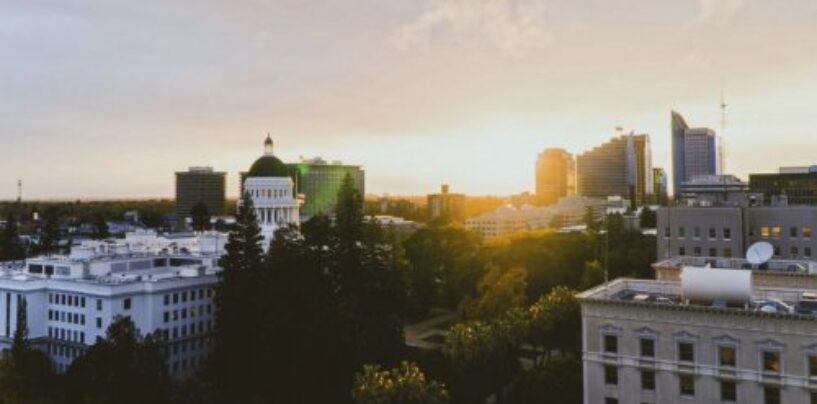 Conseils sur la façon de déménager de Sacramento pendant la pandémie