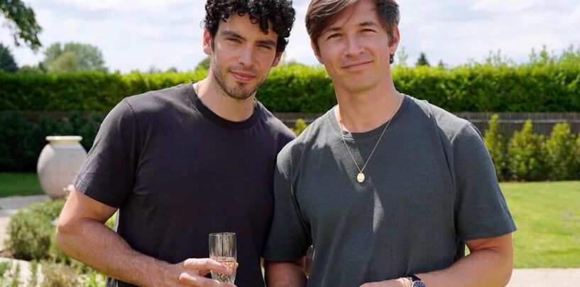 James Longman d’ABC News sur ses voyages à travers le monde en tant que correspondant de télévision gay