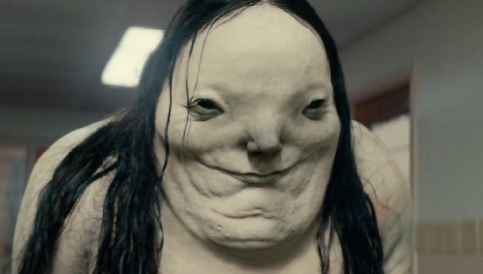 La Dame pâle, « Des histoires effrayantes à raconter dans le noir »