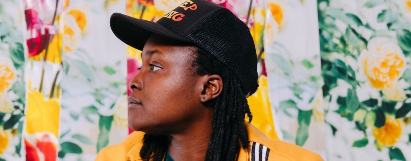 L’Ode à Forvever Love de Joy Oladokun, « Sweet Symphony », obtient une sortie en plein essor centrée sur le piano
