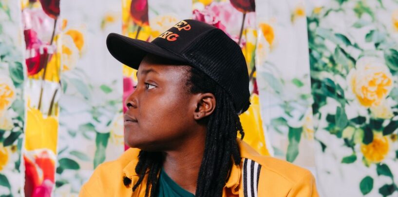 L’Ode à Forvever Love de Joy Oladokun, « Sweet Symphony », obtient une sortie en plein essor centrée sur le piano