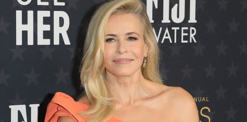 Chelsea Handler remet les pendules à l’heure sur les commentaires précédents du plan à trois