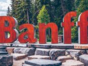 Élevez votre fierté vers de nouveaux sommets à Banff !