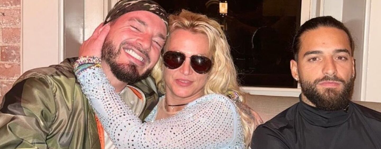 Britney Spears a traîné avec J. Balvin et Maluma et les fans le perdent