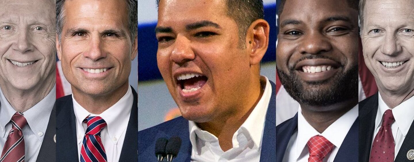 Le représentant gay Robert Garcia explique les homophobes qui ont couru pour devenir président