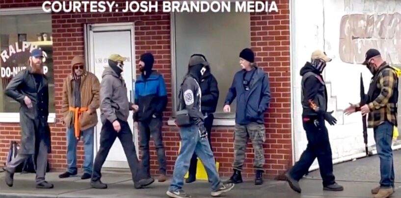 La candidate à la mairie du Tennessee et ses amis suprémacistes blancs