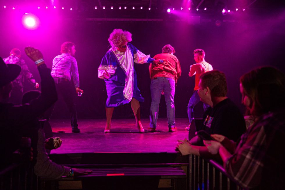 Galerie de photos Alabama Drag Show organisé par Lady Bunny