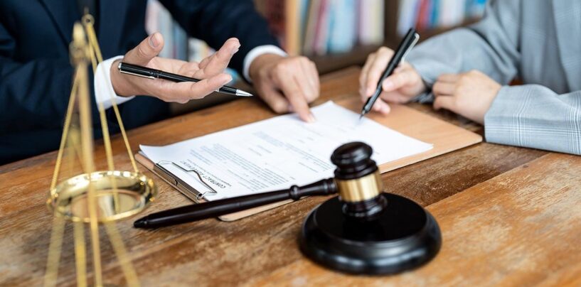 La Cour suprême examine la contestation de l’interdiction des thérapies de conversion dans l’État de Washington