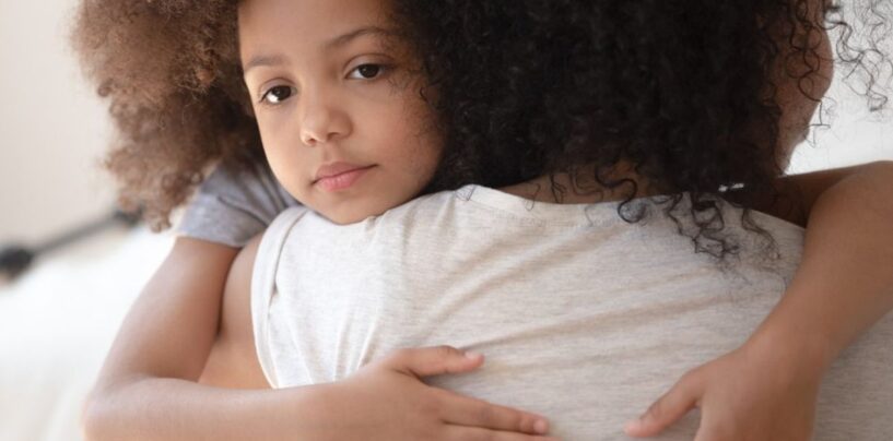 Les interdictions de l’avortement obligent davantage d’enfants à être placés en famille d’accueil – principalement des enfants de couleur