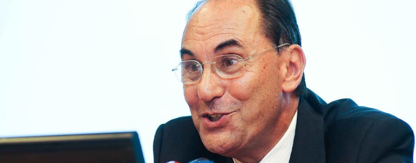Un homme politique conservateur anti-LGBTQ+ abattu d’une balle dans le visage lors d’une tentative d’assassinat effrontée en plein jour