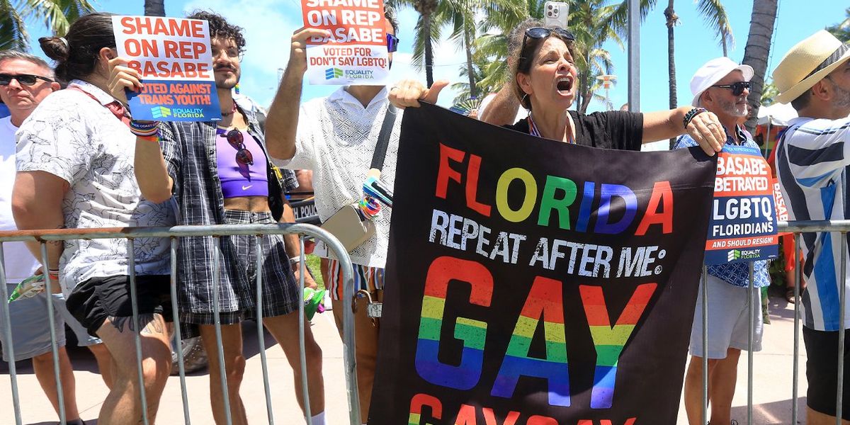 Un enseignant non binaire en Floride licencié pour avoir utilisé Mx
