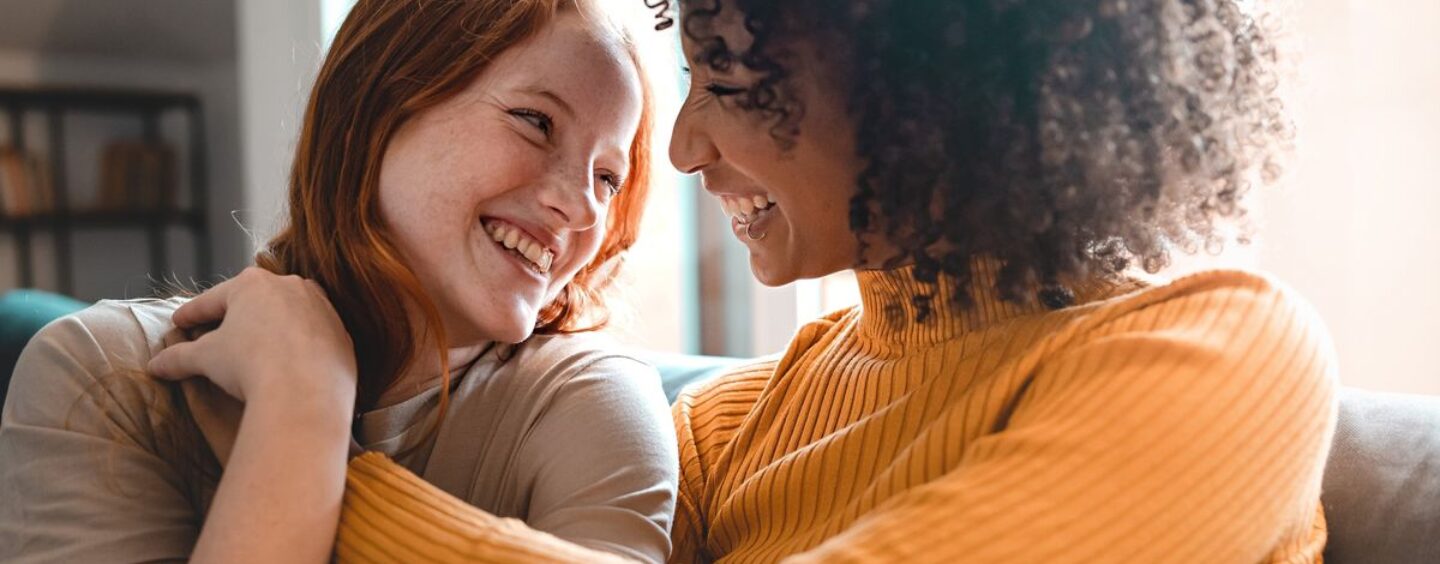 Les couples interracial sont plus fréquents dans les relations homosexuelles, selon un recensement américain