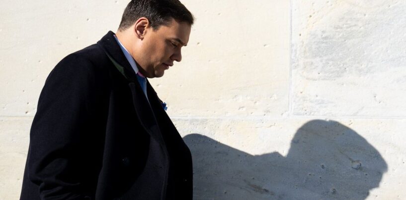 L’assistant de campagne de George Santos plaide coupable dans un stratagème de fraude aux dons