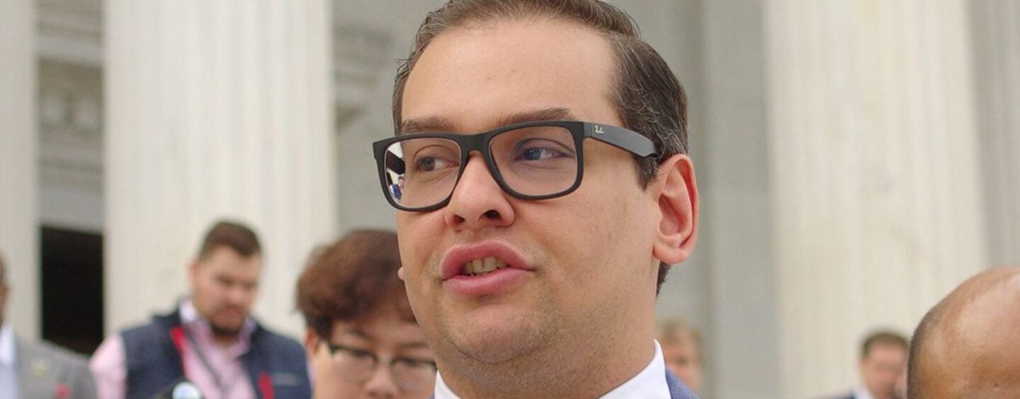 George Santos fait la moue et ne se représentera pas après que le comité d’éthique ait souligné l’évidence, Gurl Bye