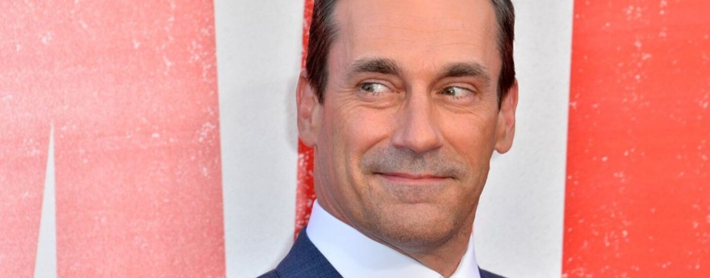 Voici pourquoi Jon Hamm avait un « tétonologue dédié » pour la nouvelle saison de « Fargo »
