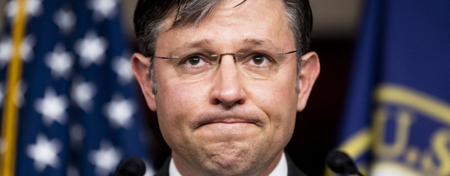 Le dernier aveu refait surface du président de la Chambre, Mike Johnson, est un pervers de niveau supérieur