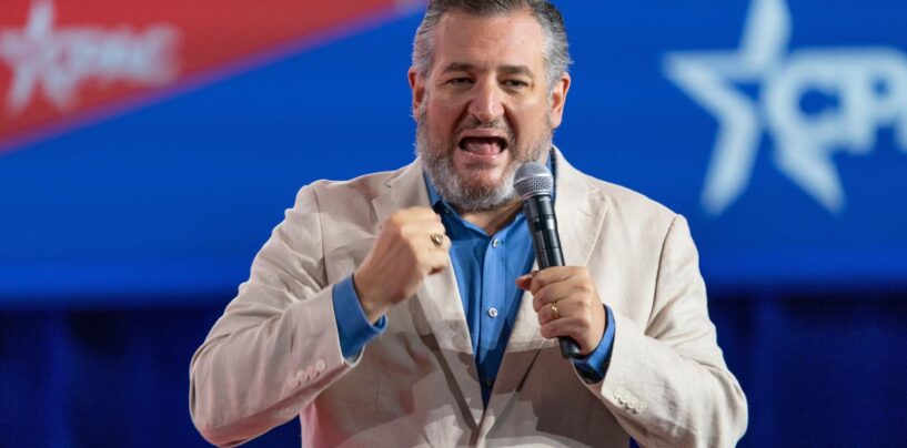 Ted Cruz est une supernova d’hypocrisie.  C’est vrai, on se voit *Rafael*