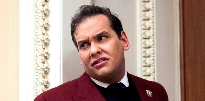 Regardez George Santos se montrer provocateur et dramatique alors qu’il fait face à un autre vote d’expulsion de la maison