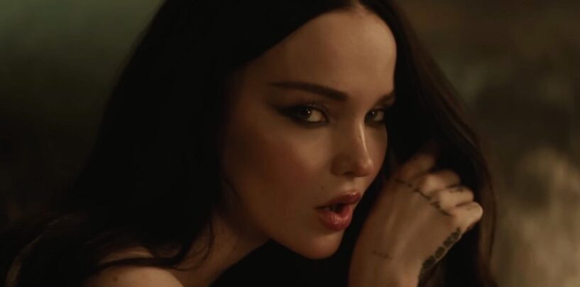 Dove Cameron équilibre la vulnérabilité et la sexualité dans un premier album obsédant
