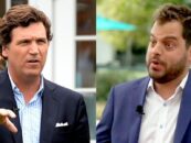 Le producteur de Tucker Carlson poursuivi pour avoir prétendument agressé sexuellement un homme gay