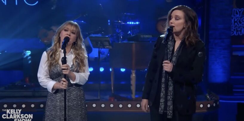 Brandy Clark et Kelly Clarkson interprètent « Dear Insecurity » avec des harmonies à couper le souffle