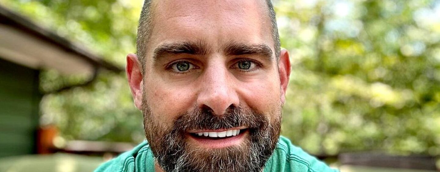 Du Texas à l’Ouganda, il est important de lutter contre les lois anti-LGBTQ+, déclare un militant