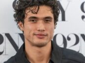 Charles Melton a porté une prothèse pendant neuf heures pour tourner *cette* scène de « Mai décembre »