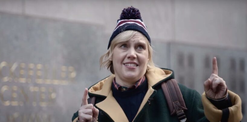 Kate McKinnon fait un vœu de Noël pour accueillir SNL