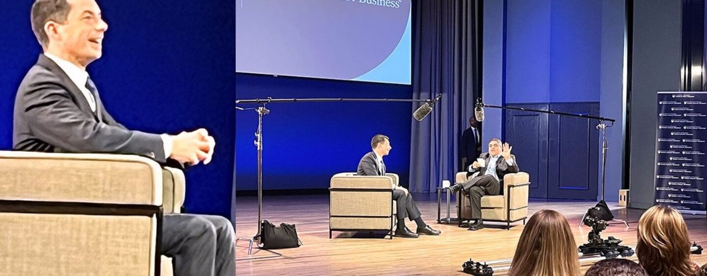 Pete Buttigieg : Mike Johnson devrait se concentrer sur son travail et moins sur la suppression des droits LGBTQ+