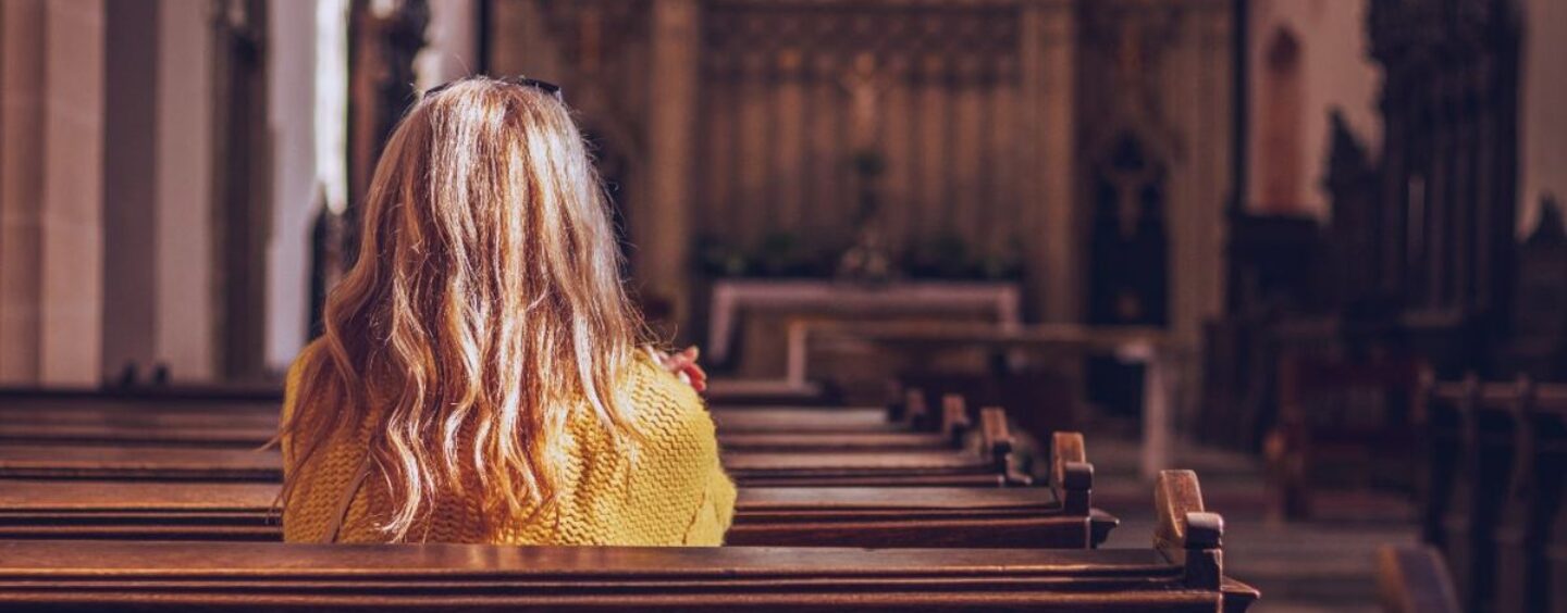 « Menace pour l’identité catholique » : un collège pour femmes interdit les candidatures trans après la plainte de fanatiques