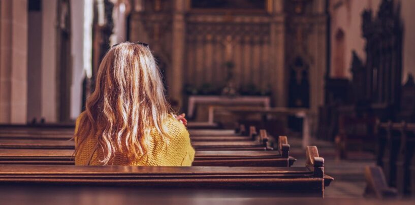 « Menace pour l’identité catholique » : un collège pour femmes interdit les candidatures trans après la plainte de fanatiques