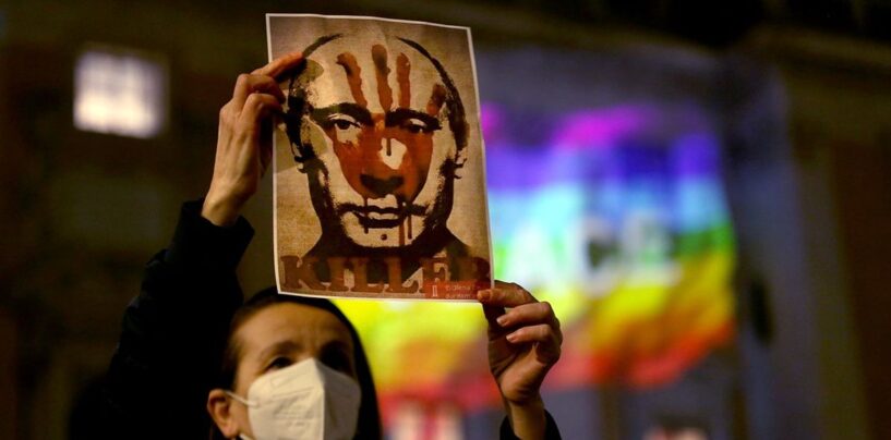 Des parents russes kidnappent leurs enfants LGBTQ+ et les envoient dans des camps de thérapie de conversion