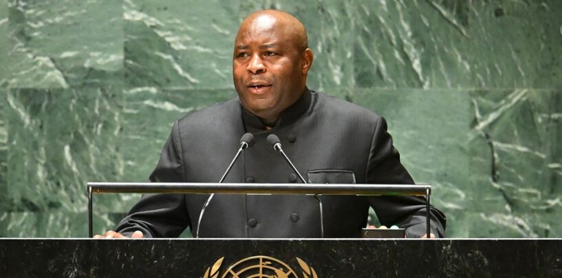 Ce président veut tuer tous les homosexuels par lapidation publique