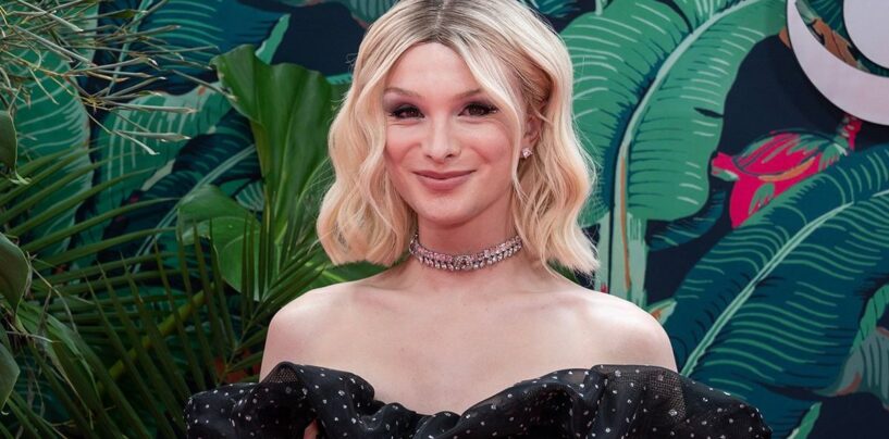 Le nouveau passeport de Dylan Mulvaney est une pure joie trans et l’amour des célébrités afflue