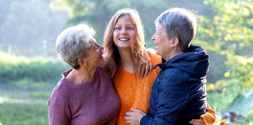 Les tantes sont une source clé de soutien pour les jeunes LGBTQ+, selon une étude