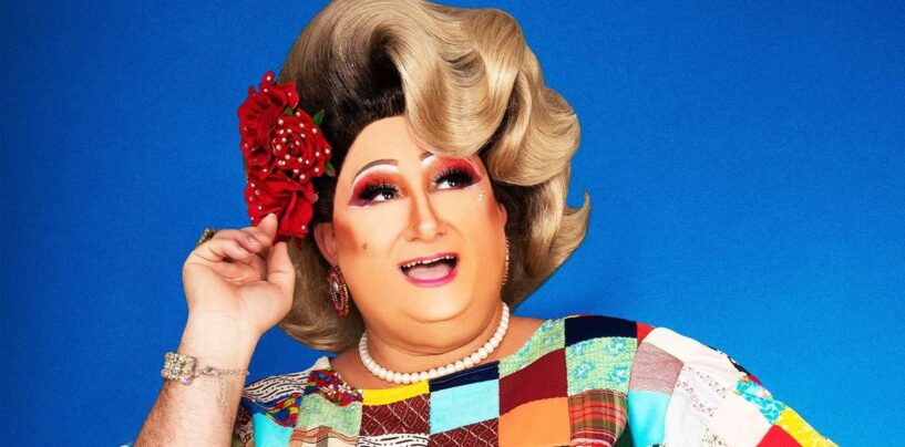 Rencontrez la drag queen de Floride qui défend des espaces sûrs pour les jeunes LGBTQ+