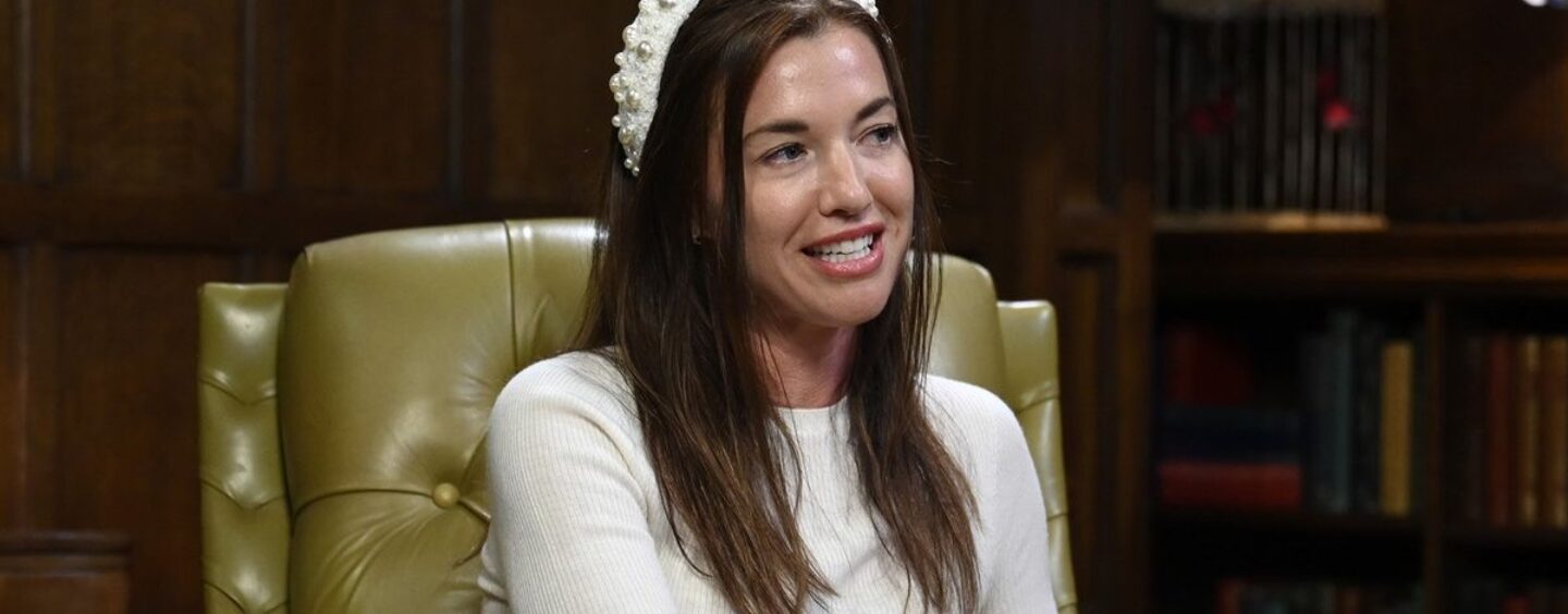 Parvati Shallow parle de son coming-out, de sa relation avec Mae Martin et de la relance des querelles de survivants sur The Traitors