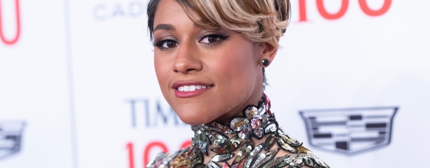 Ariana DeBose s’est défendue en ligne après une traînée déconcertante aux Critics Choice Awards