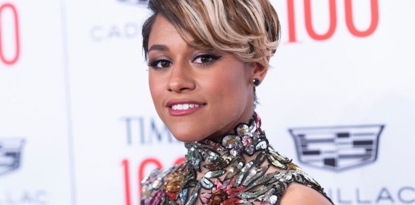 Ariana DeBose s’est défendue en ligne après une traînée déconcertante aux Critics Choice Awards