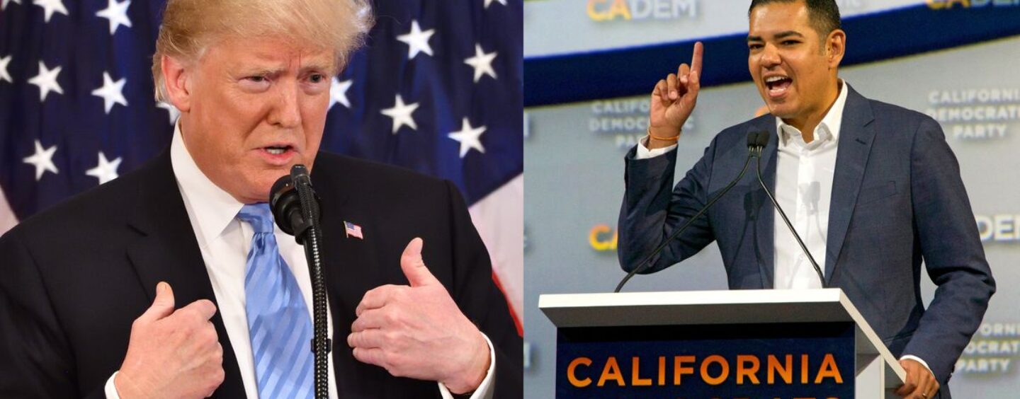 Regardez Trump et Kushner se faire dénoncer pour corruption par le représentant Robert Garcia pendant que nous RIRE