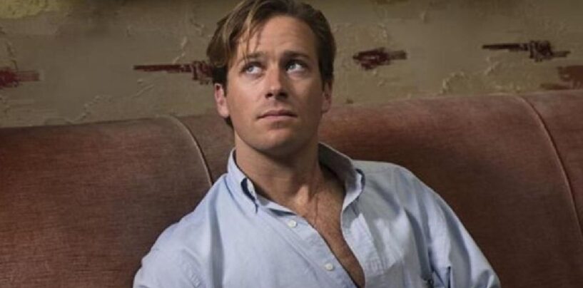La récente copine d’Armie Hammer affirme que l’acteur lui « a donné une MST » et « de l’encre cannibale »